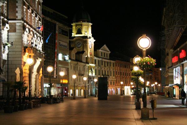 Happy Hostel Rijeka Exteriér fotografie